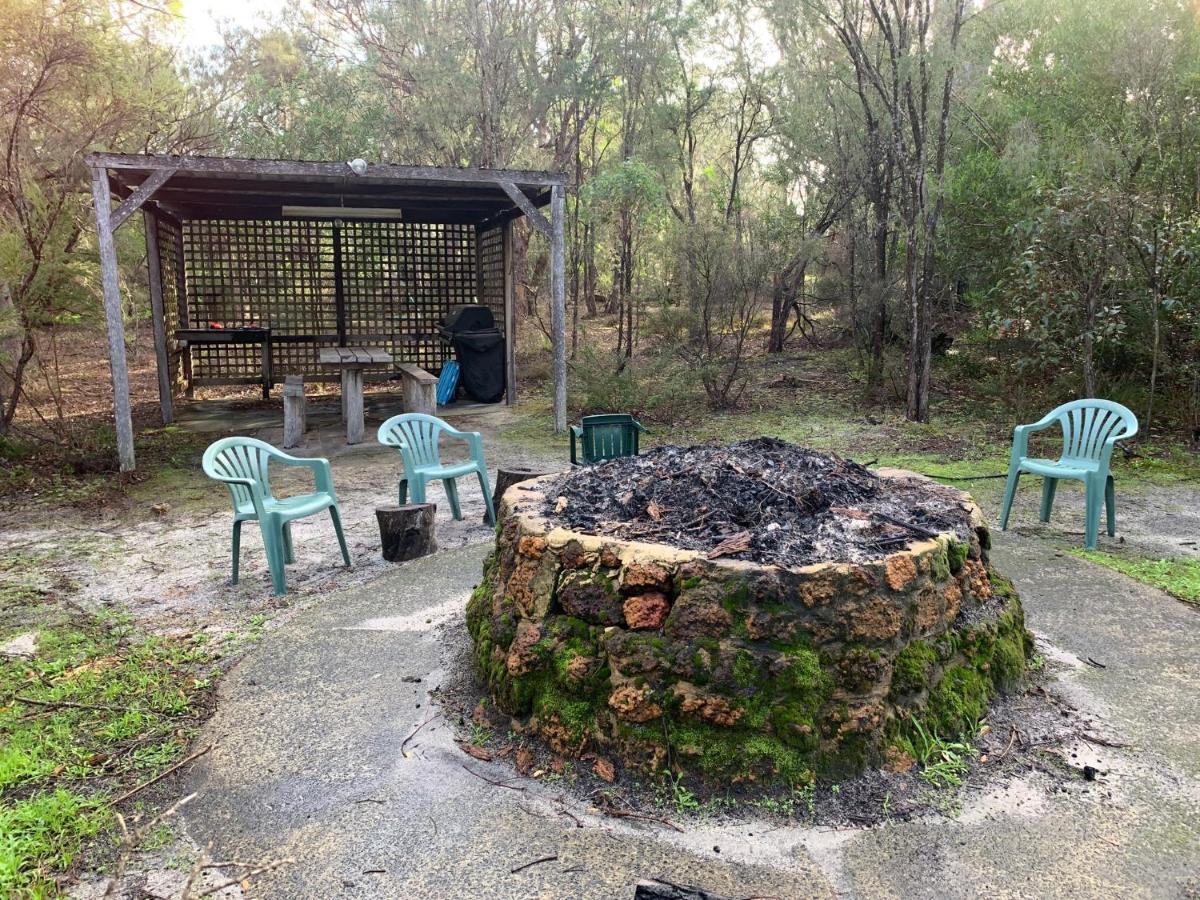 Kerriley Park Farmstay Yelverton Bagian luar foto