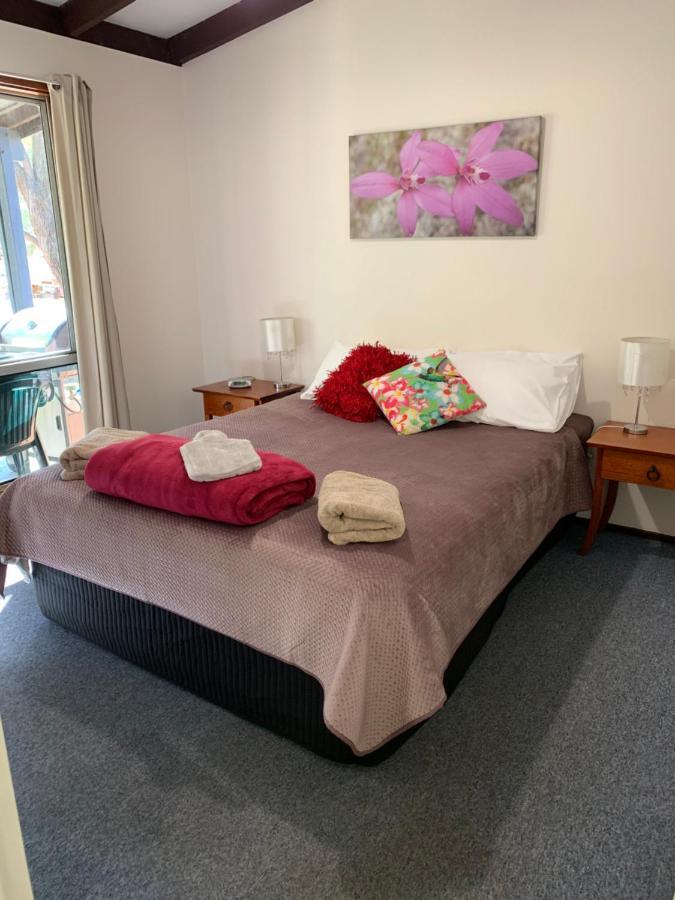 Kerriley Park Farmstay Yelverton Bagian luar foto